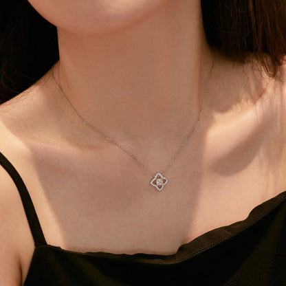 [Luxe Jewelry]Exquisite Flower Shape Princess Cut Necklace