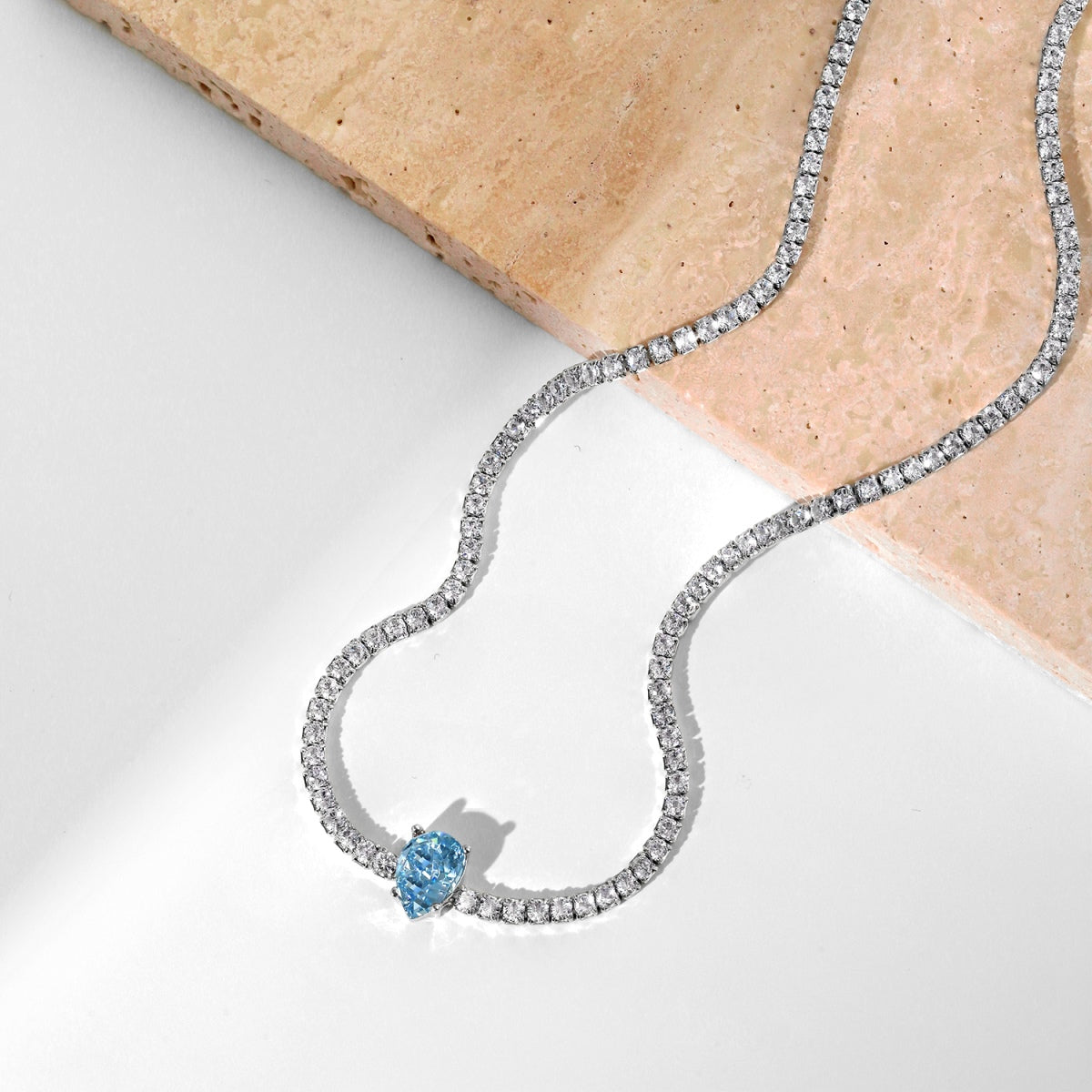 [Luxe Jewelry]1.0 carat Unique Pear Cut Tennis Necklace