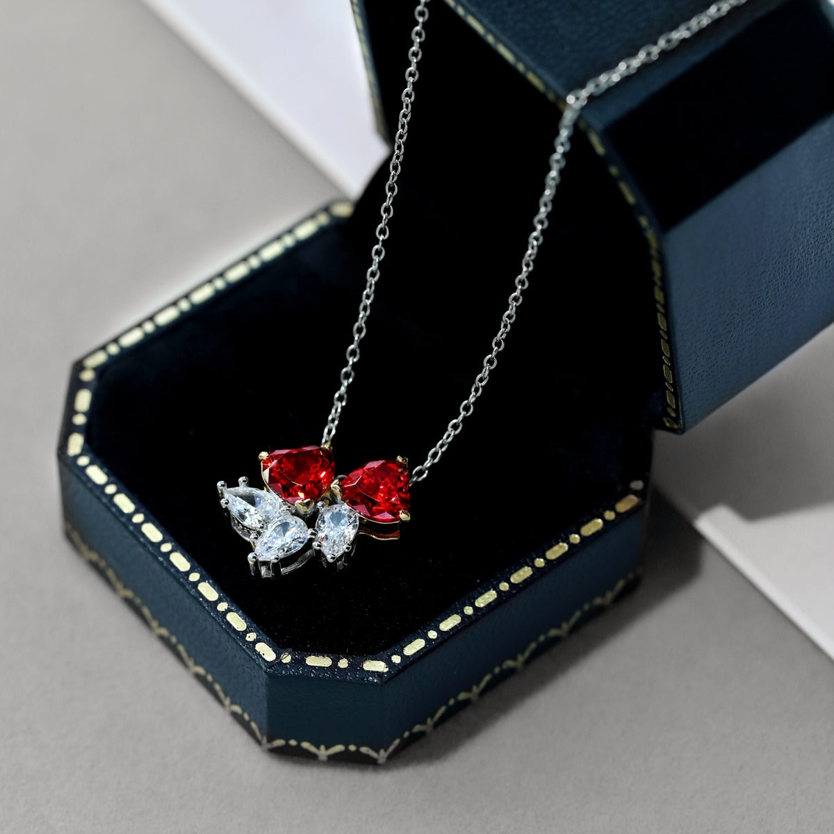 [Luxe Jewelry]Dainty Red Heart Necklace