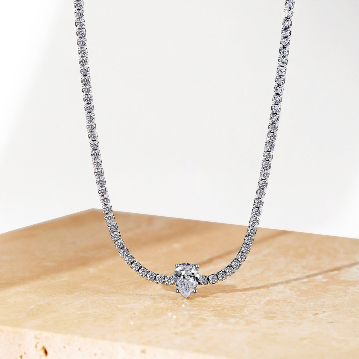 [Luxe Jewelry]1.0 carat Unique Pear Cut Tennis Necklace