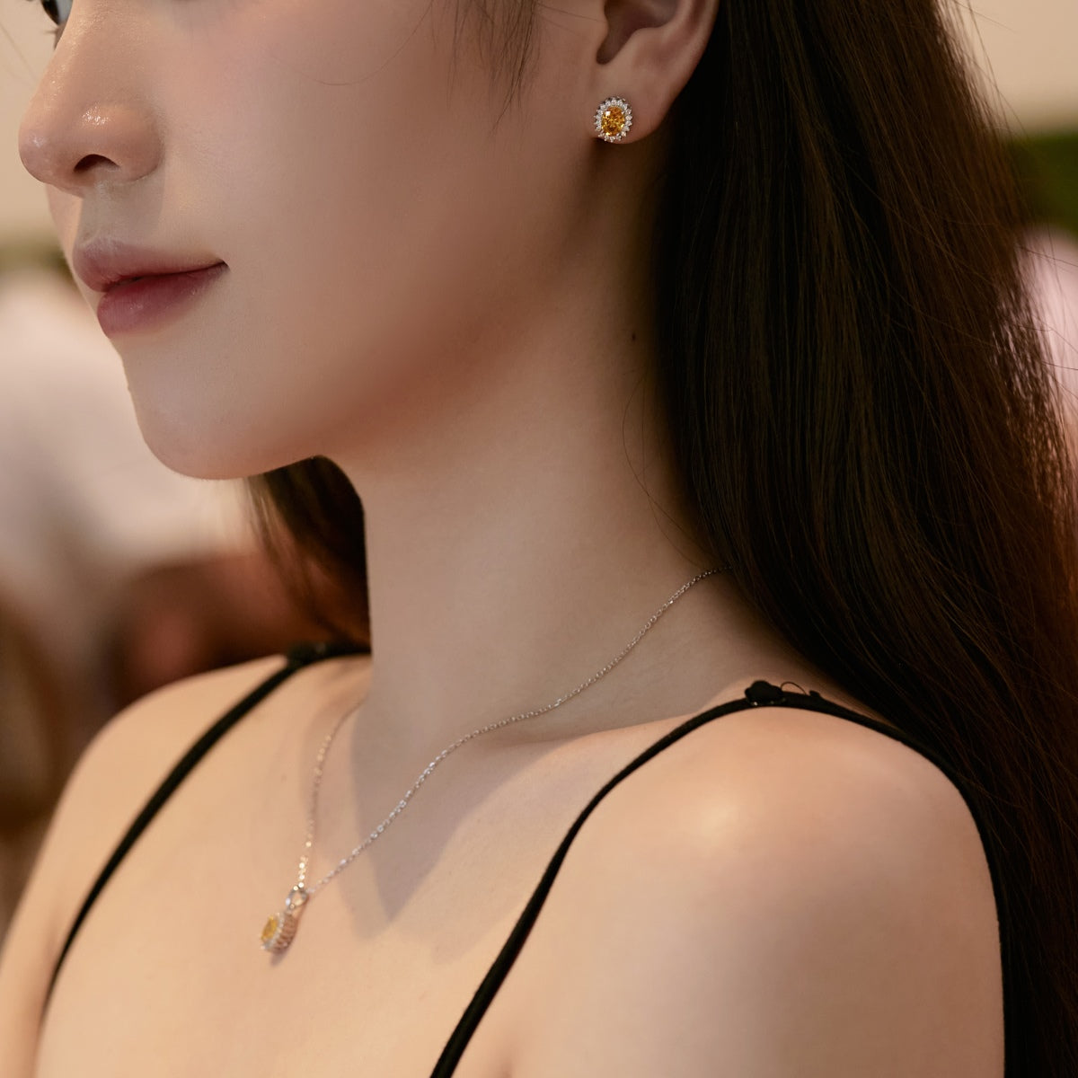 [Luxe Jewelry]Delicate Radiant Oval Cut Daily Earrings