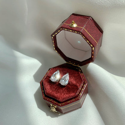 [Luxe Jewelry]Ornate Water Drop Shape Earrings