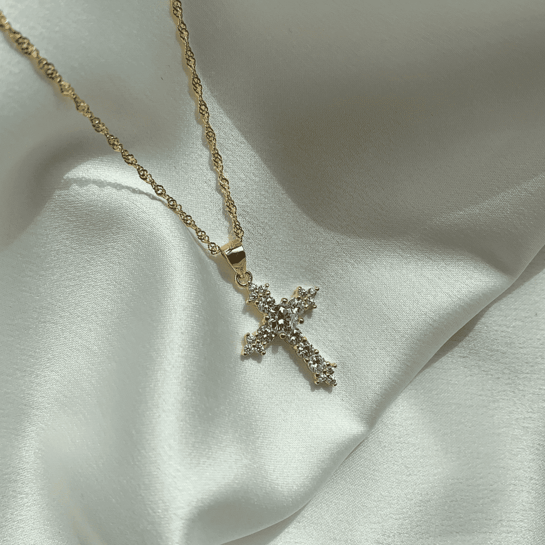 [Luxe Jewelry]Delicate Cross Shape Necklace