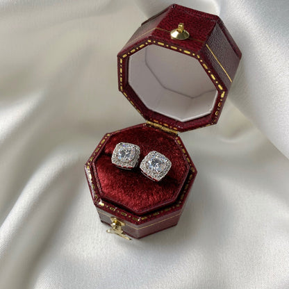 [Luxe Jewelry]Classic Round Center Stone Stud Earrings