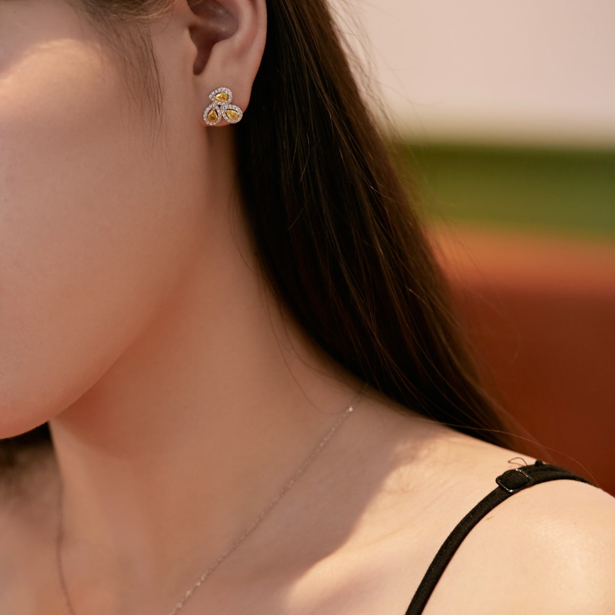[Luxe Jewelry]Ornate Flower Shape Pear Cut Lover Earrings