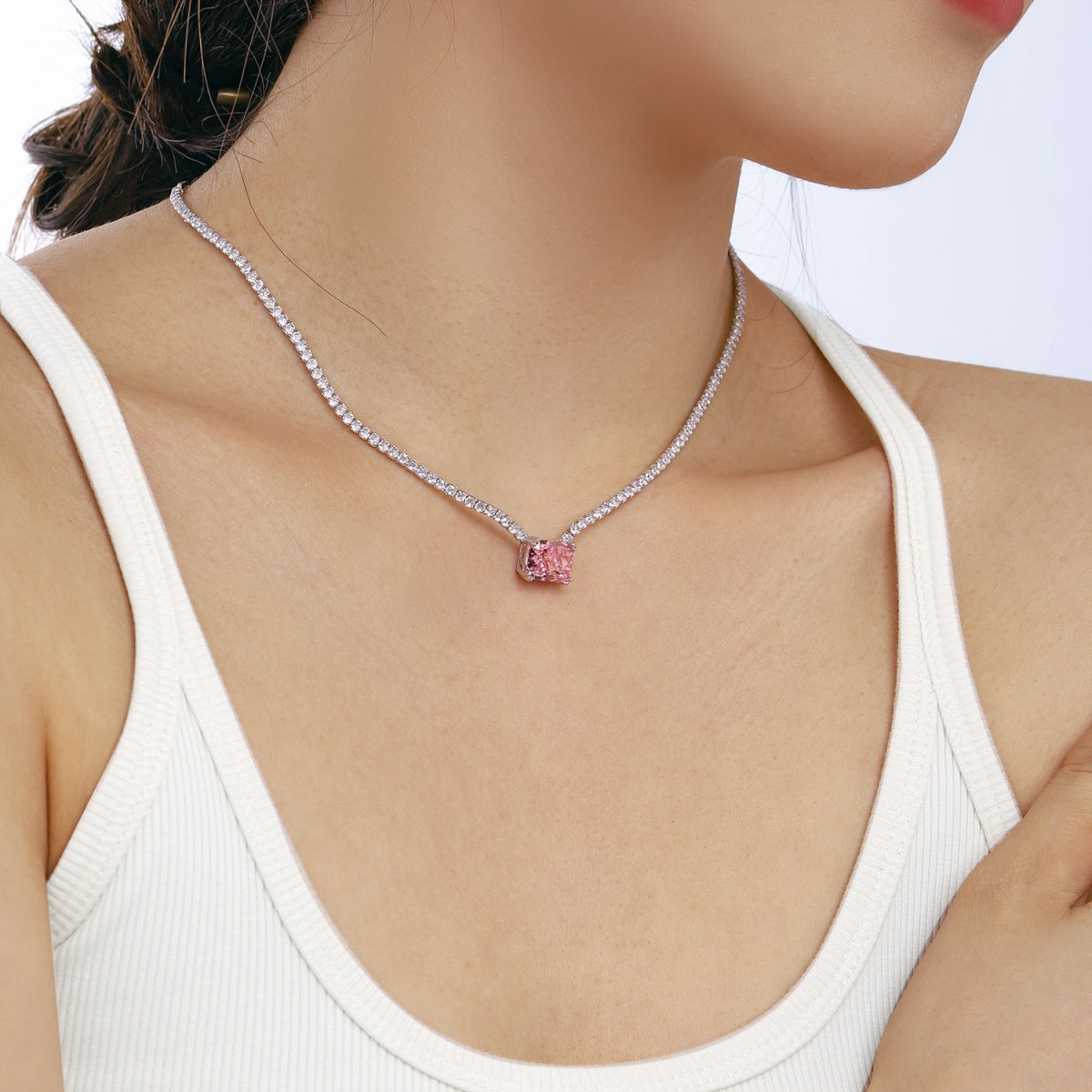 [Luxe Jewelry]4.0 Carat Elegant Radiant Cut Necklace