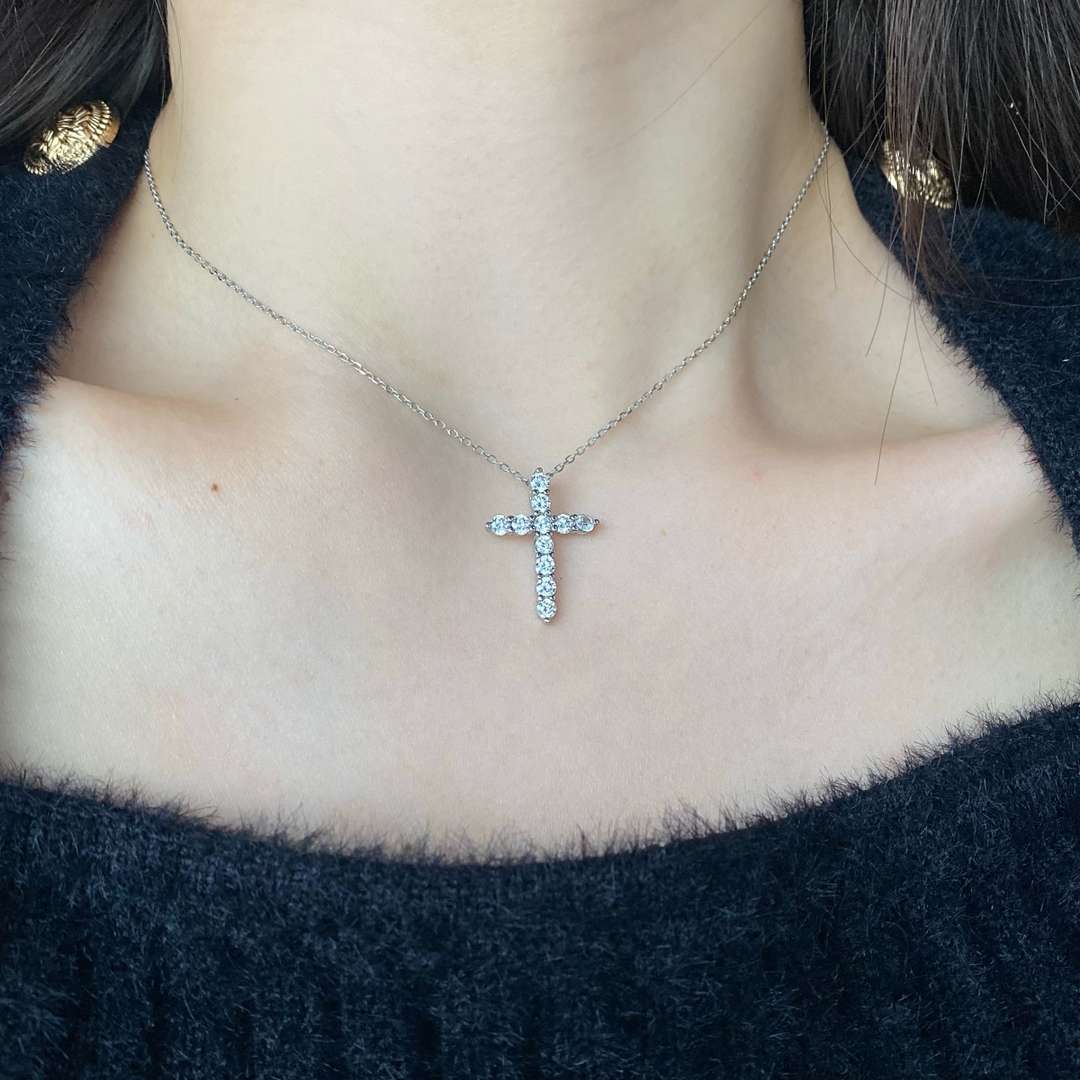 [Luxe Jewelry]Unique Cross Shape Necklace