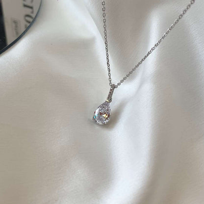 [Luxe Jewelry]Delicate Water Drop Shape Fashion Necklace