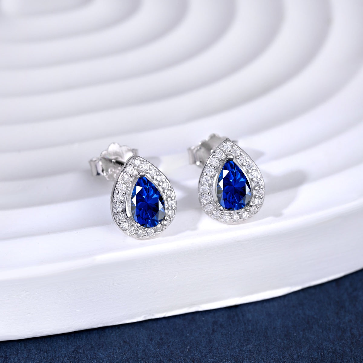 [Luxe Jewelry]Luxurious Water Drop Shape Earrings