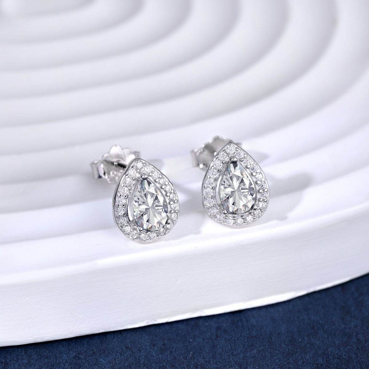 [Luxe Jewelry]Luxurious Water Drop Shape Earrings