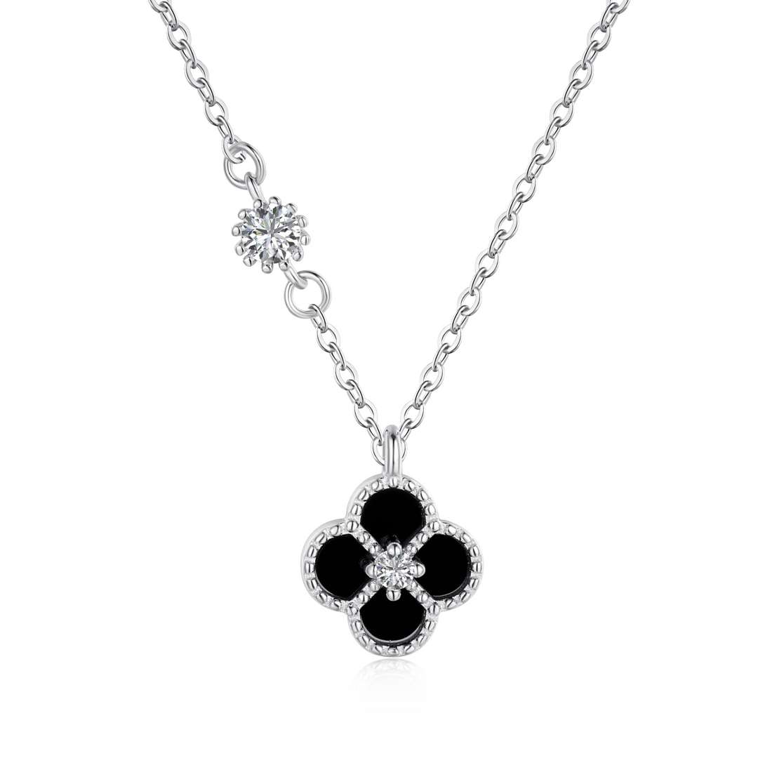 [Luxe Jewelry]Delicate Flower Shape Necklace