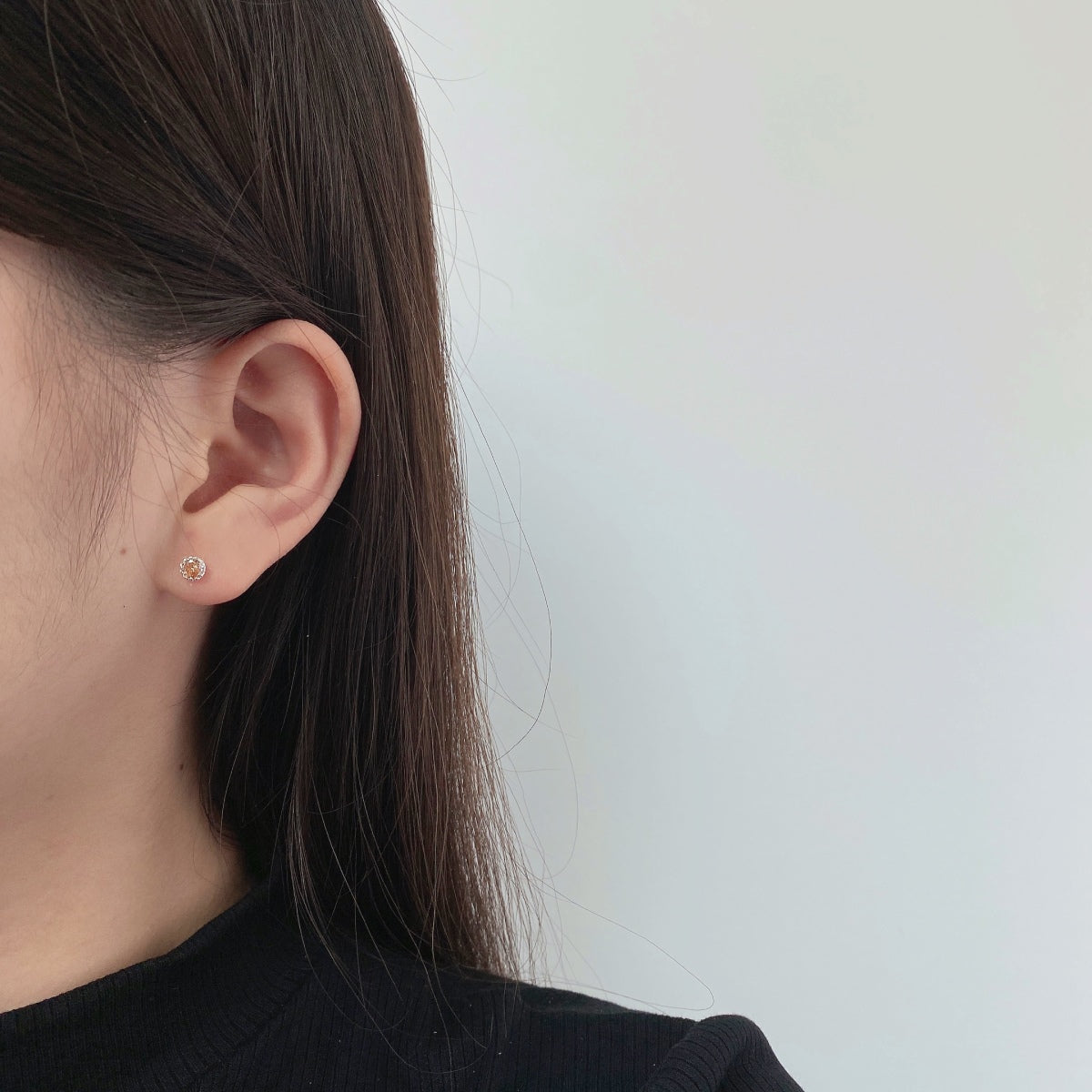 [Luxe Jewelry]Sparkling Colorful Round Shape Earrings
