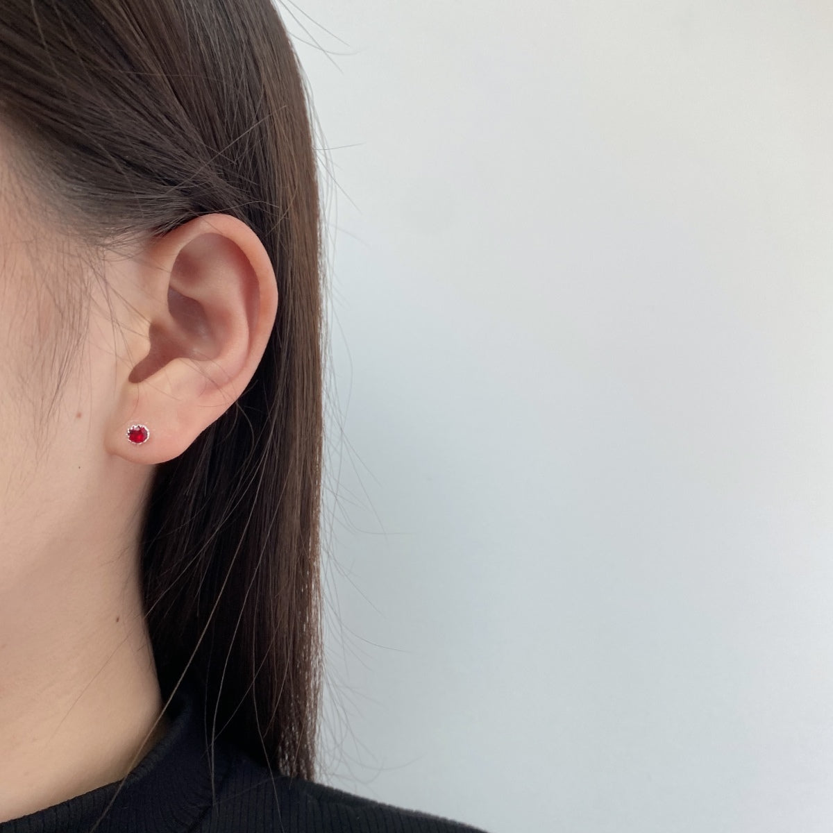 [Luxe Jewelry]Sparkling Colorful Round Shape Earrings