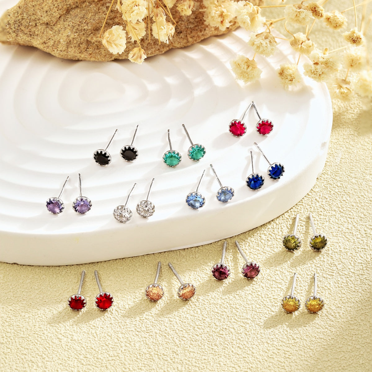[Luxe Jewelry]Sparkling Colorful Round Shape Earrings