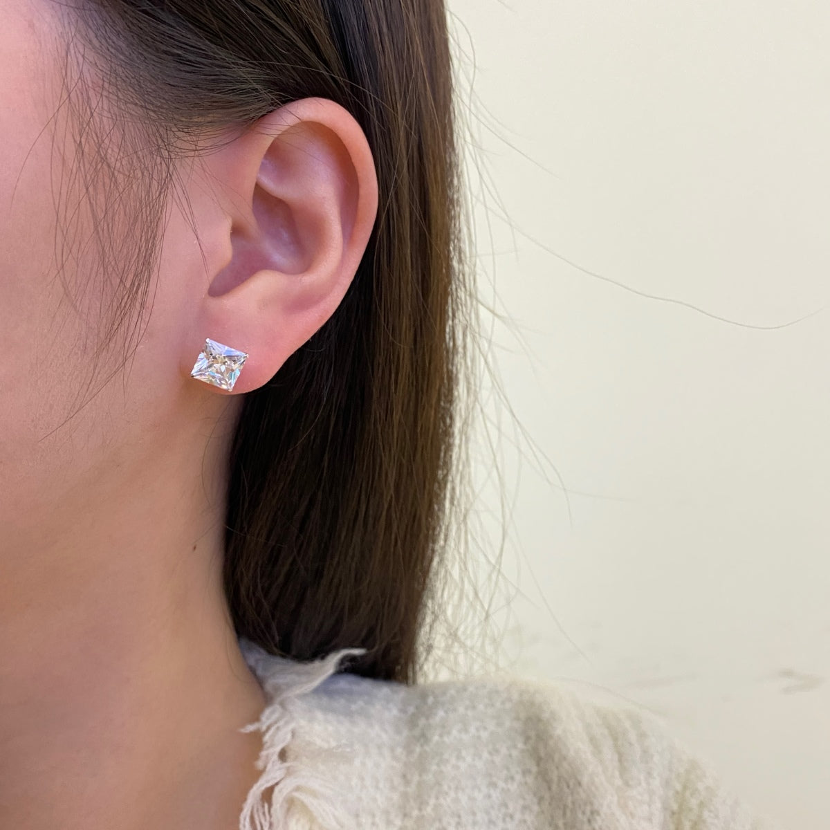 [Luxe Jewelry]Ornate Square Shape Earrings