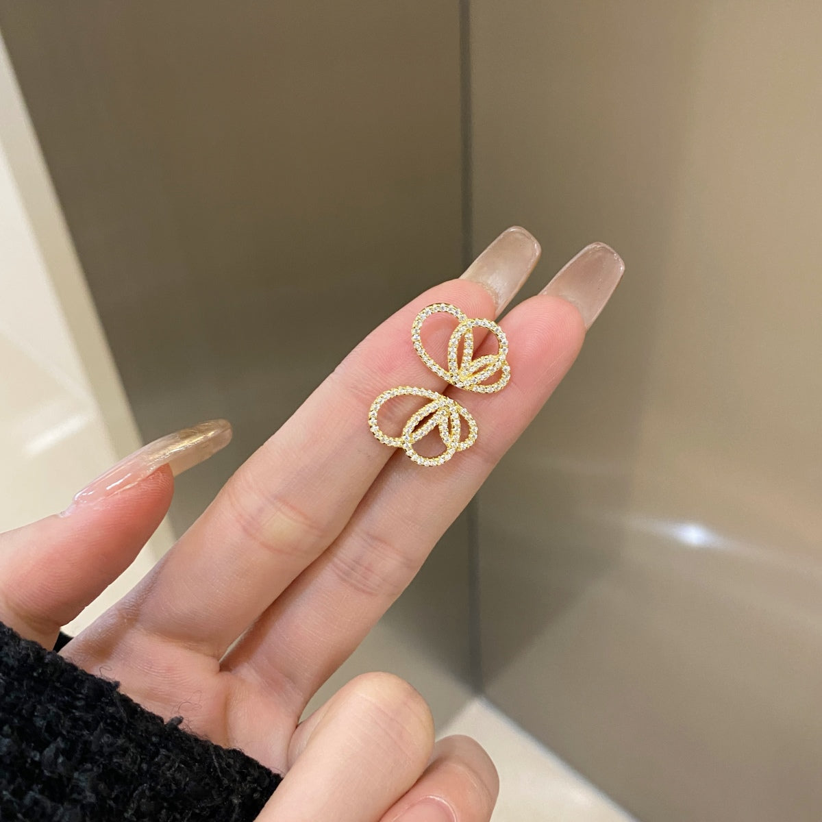 [Luxe Jewelry]Exquisite Butterfly Shape Earrings