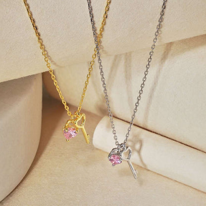 [Luxe Jewelry]Unique Heart Shape Key Pendent Necklace