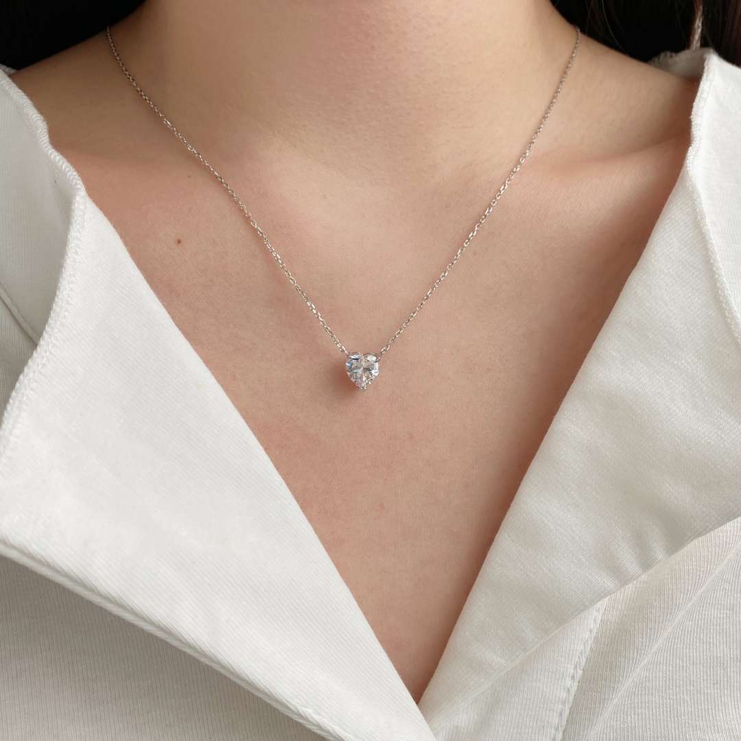 [Luxe Jewelry]Heart Shape Main Stone Pendant Collarbone Necklace