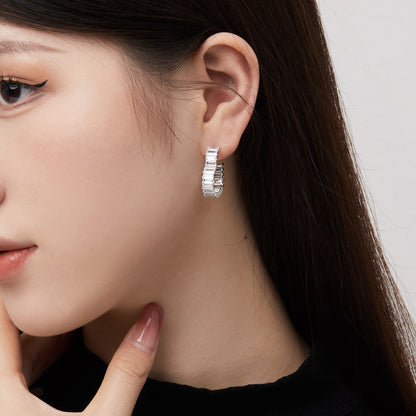 [Luxe Jewelry]Radiant Heart Cutout Earrings