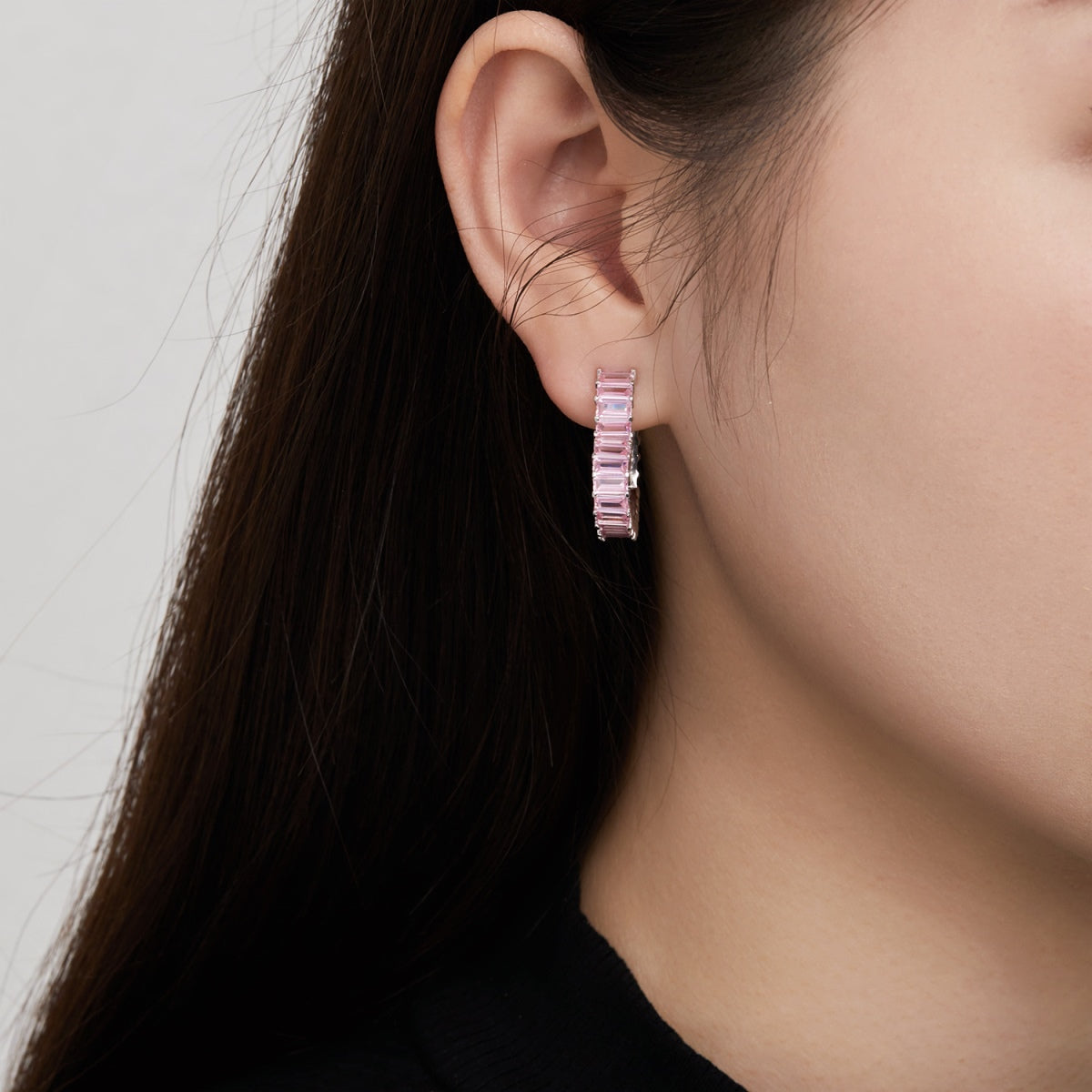 [Luxe Jewelry]Radiant Heart Cutout Earrings
