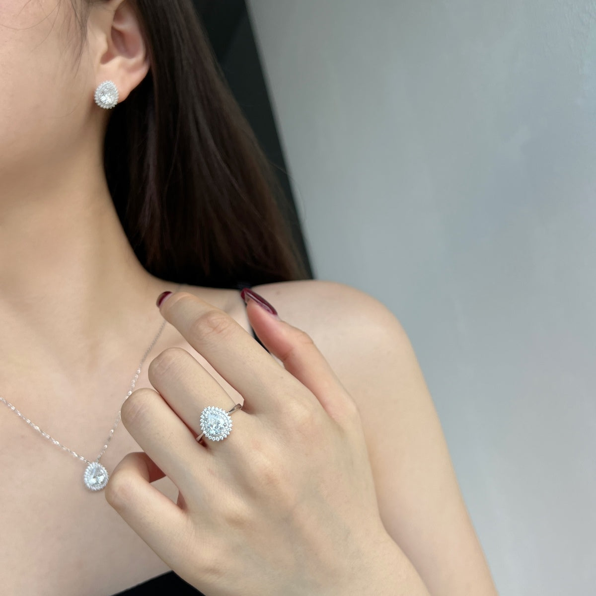 [Luxe Jewelry]Delicate Gorgeous Pear Cut Daily Earrings