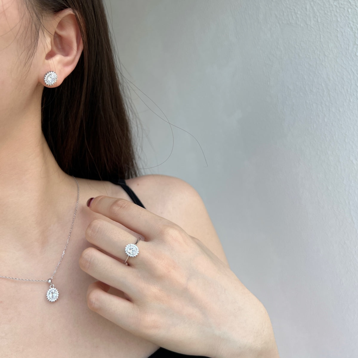 [Luxe Jewelry]Delicate Radiant Oval Cut Daily Earrings