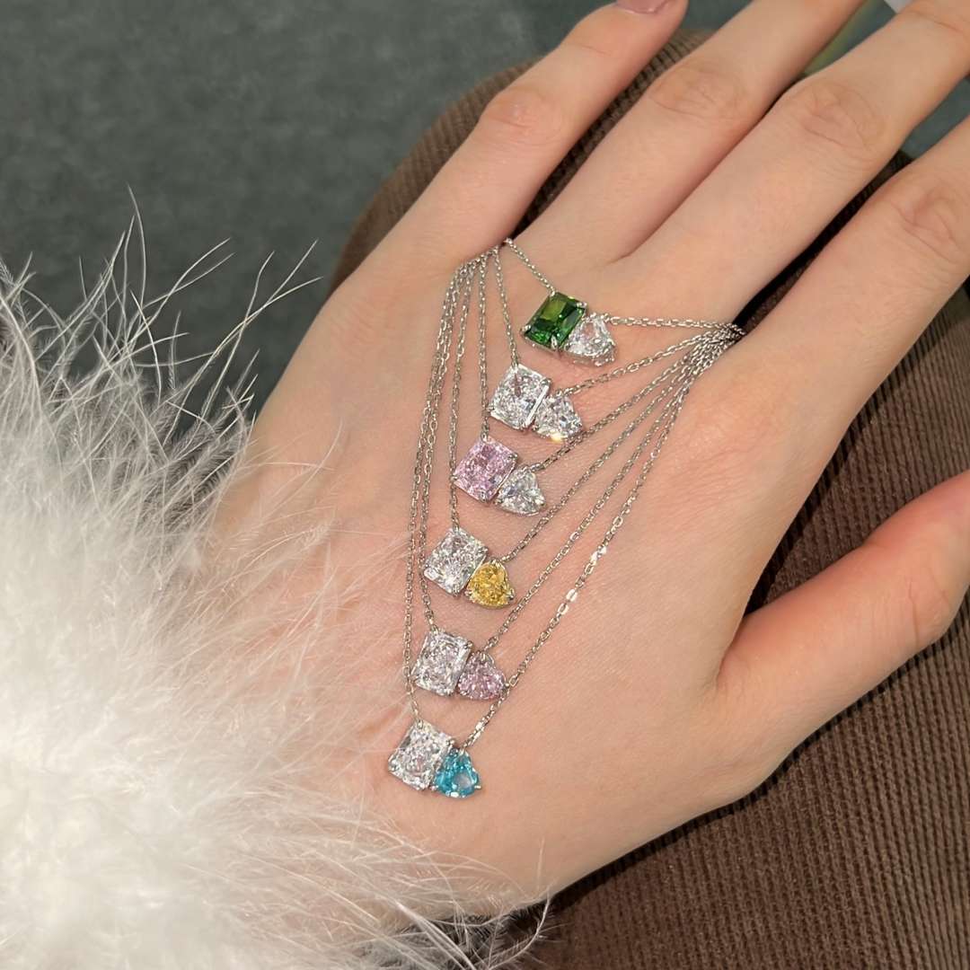 [Luxe Jewelry]Dazzling Square & Heart Shape Necklace