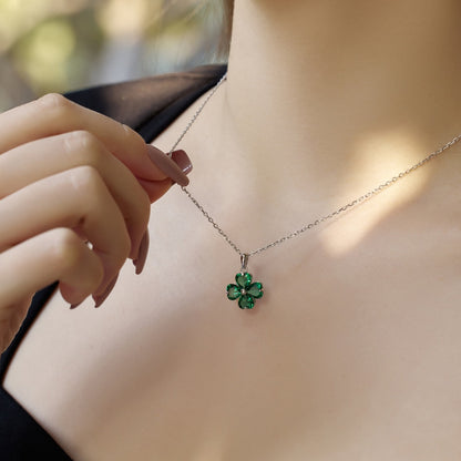 [Luxe Jewelry]Heart-Shaped Four-Leaf Clover Bead Necklace