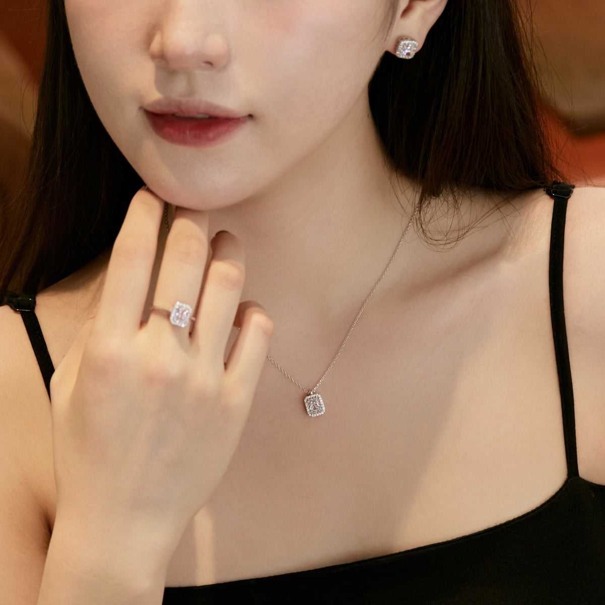 [Luxe Jewelry]1.0 Carat Luxurious Dainty Emerald Cut Daily Earrings