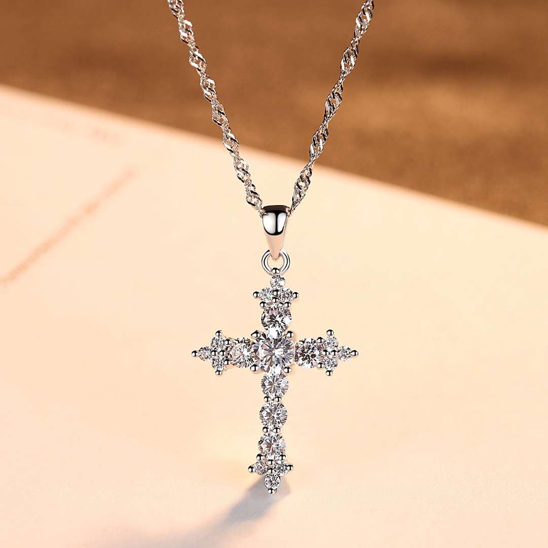[Luxe Jewelry]Delicate Cross Shape Necklace