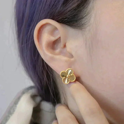 [Luxe Jewelry]CLOVER MEDIUM 1 MOTIFS LASER EARRINGS