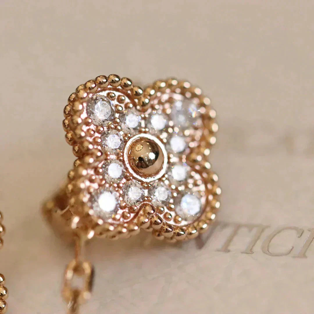 [Luxe Jewelry]CLOVER MEDIUM 1 MOTIFS FUll DIAMOND EARRINGS