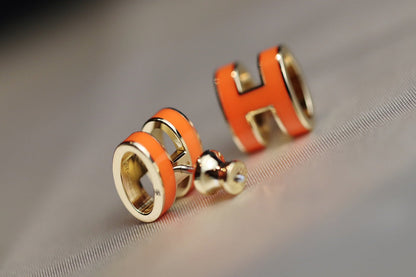 [Luxe Jewelry]MINI POP H EARRINGS ORANGE