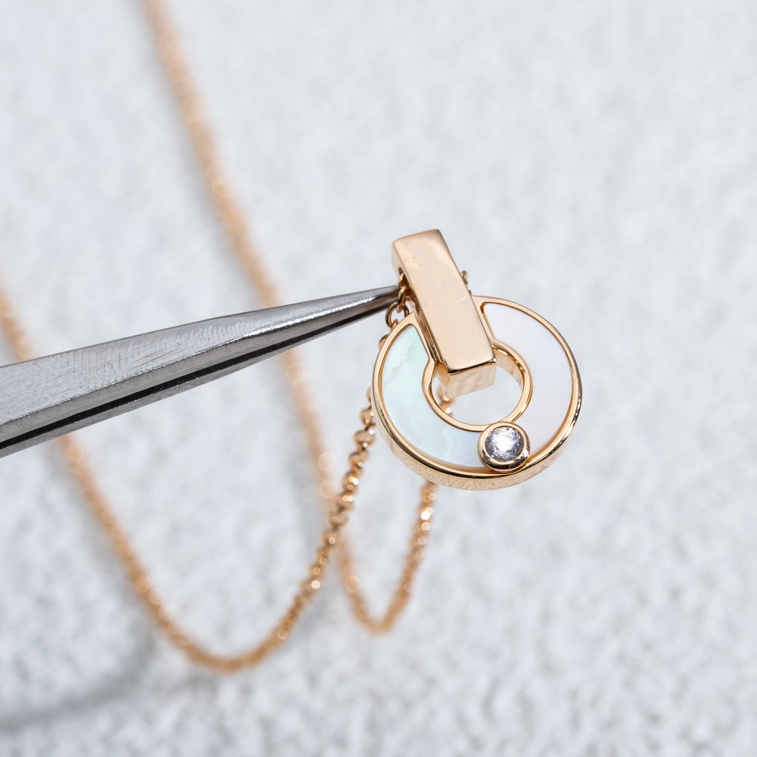 [Luxe Jewelry]GARI NECKLACE PINK GOLD MOP