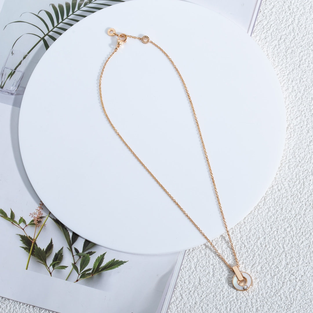 [Luxe Jewelry]GARI NECKLACE PINK GOLD MOP