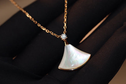 [Luxe Jewelry]DREAM NECKLACE WHITE MOP PINK GOLD 1 DIAMOND