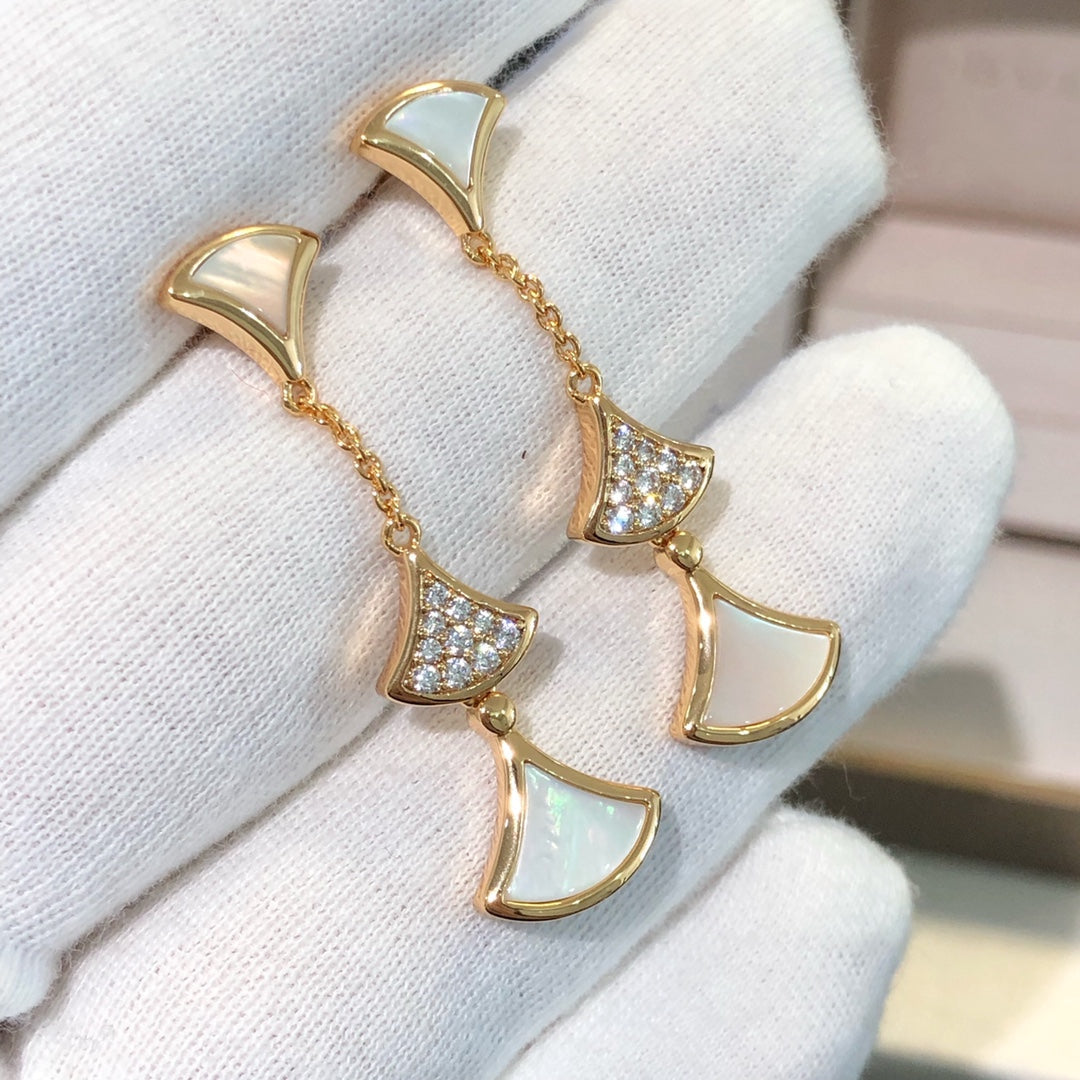 [Luxe Jewelry]DREAM EARRINGS 3 MOTIFS DIAMOND MOP PINK GOLD