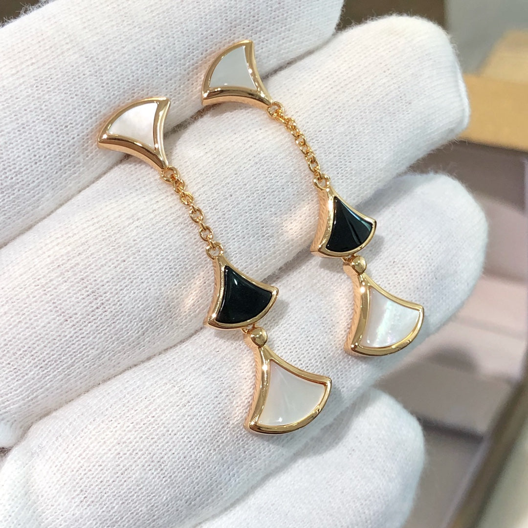 [Luxe Jewelry]DREAM EARRINGS 3 MOTIFS ONYX MOP PINK GOLD