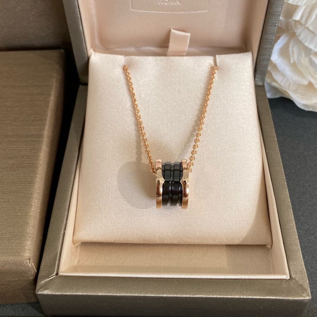 [Luxe Jewelry]ZERO 1 BLACK CERAMIC PINK GOLD NECKLACE