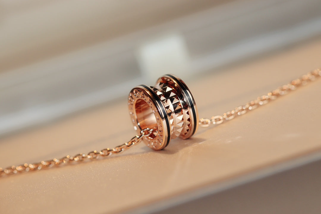 [Luxe Jewelry]ZERO 1 ROCK PEDANT PINK GOLD BLACK NECKLACE