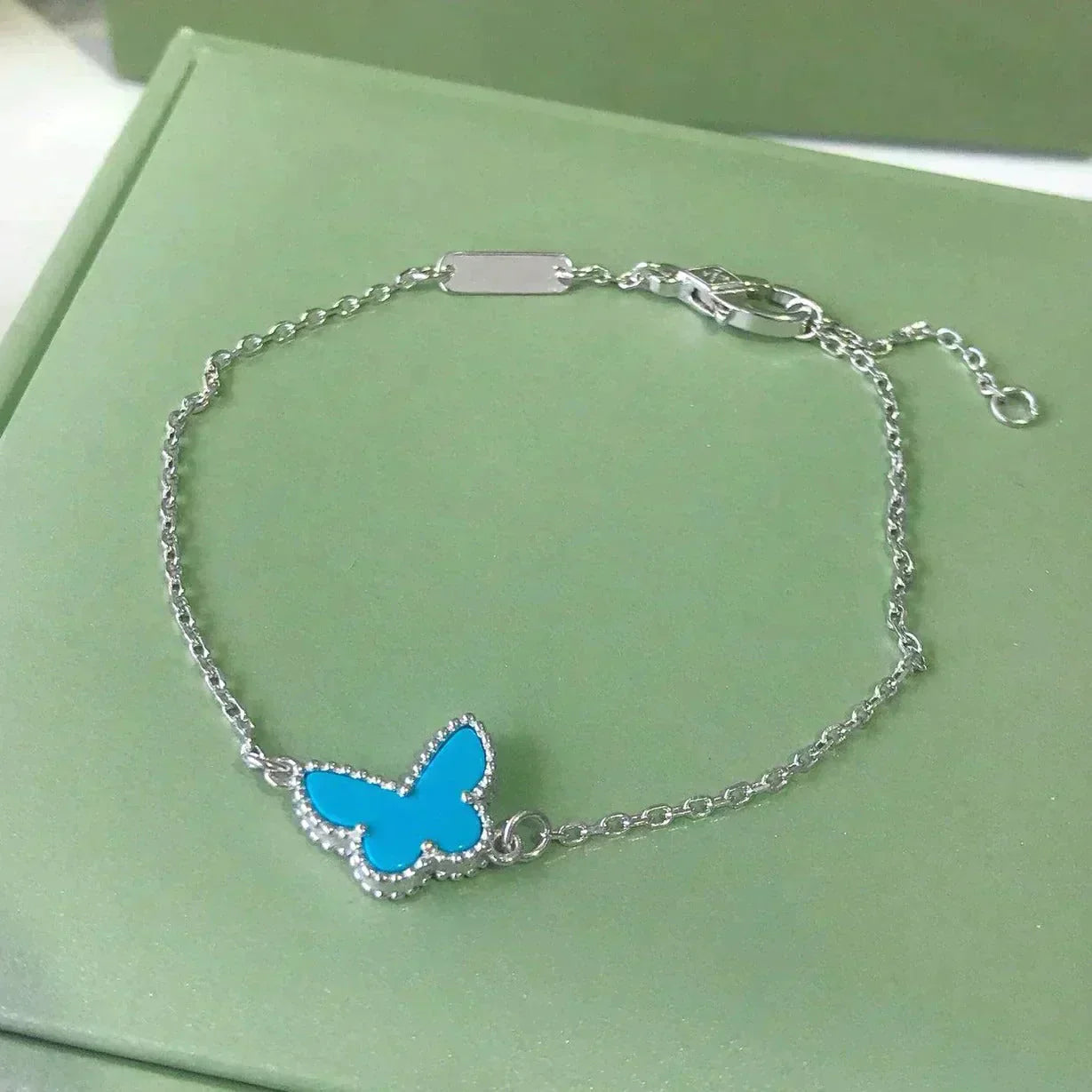 [Luxe Jewelry]BUTTERFLY TURQUOISE BUTTERFLY BRACELET SILVER