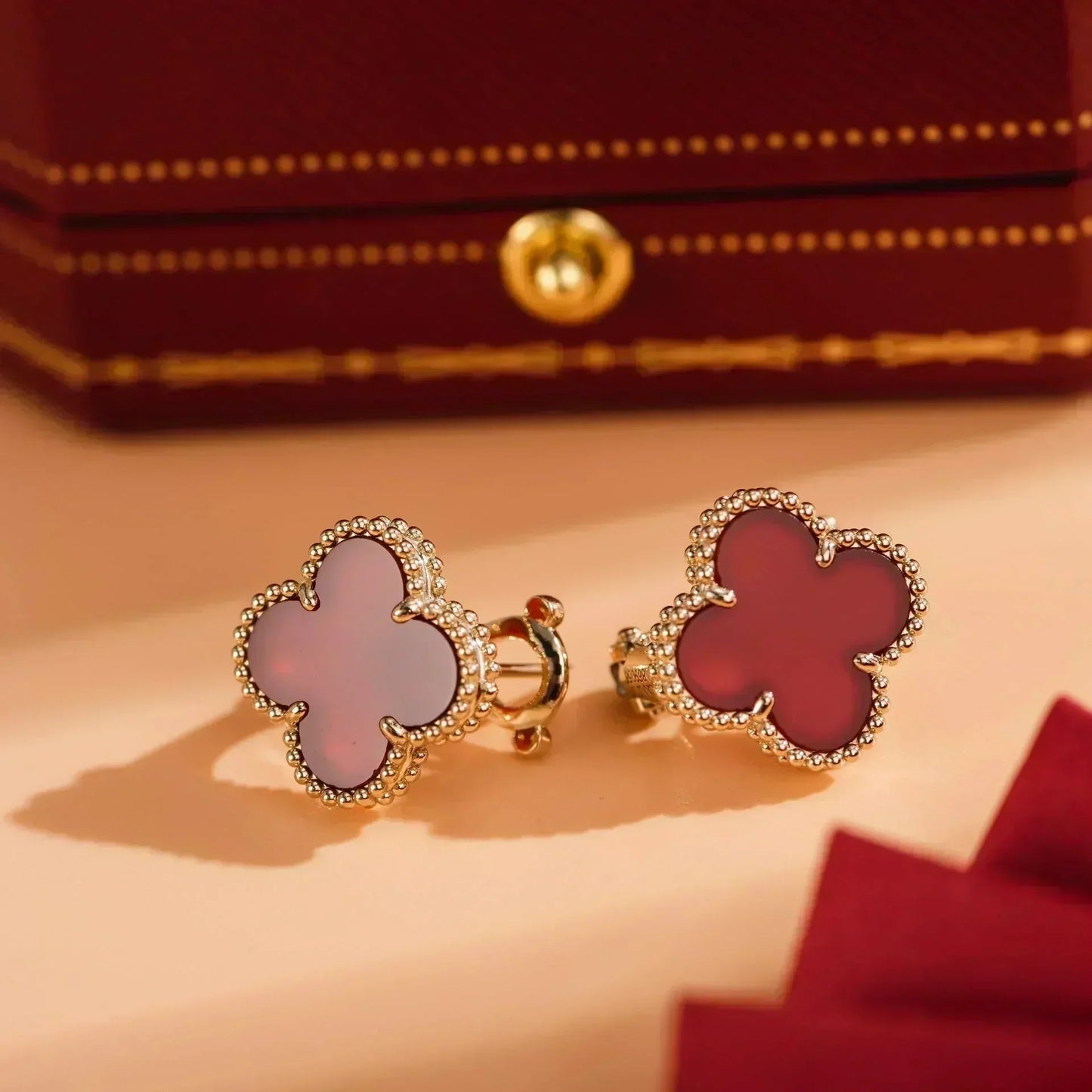 [Luxe Jewelry]CLOVER MEDIUM 1 MOTIFS CARNELIAN  EARRINGS