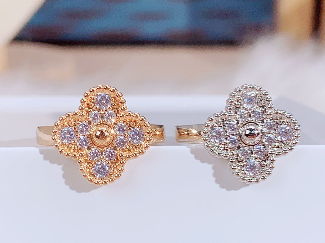 [Luxe Jewelry]CLOVER DIAMOND RING