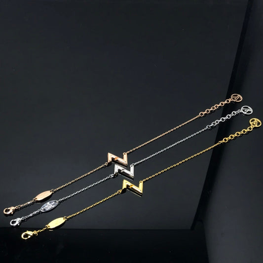 [Luxe Jewelry]VOLT LV LOGO BRACELET