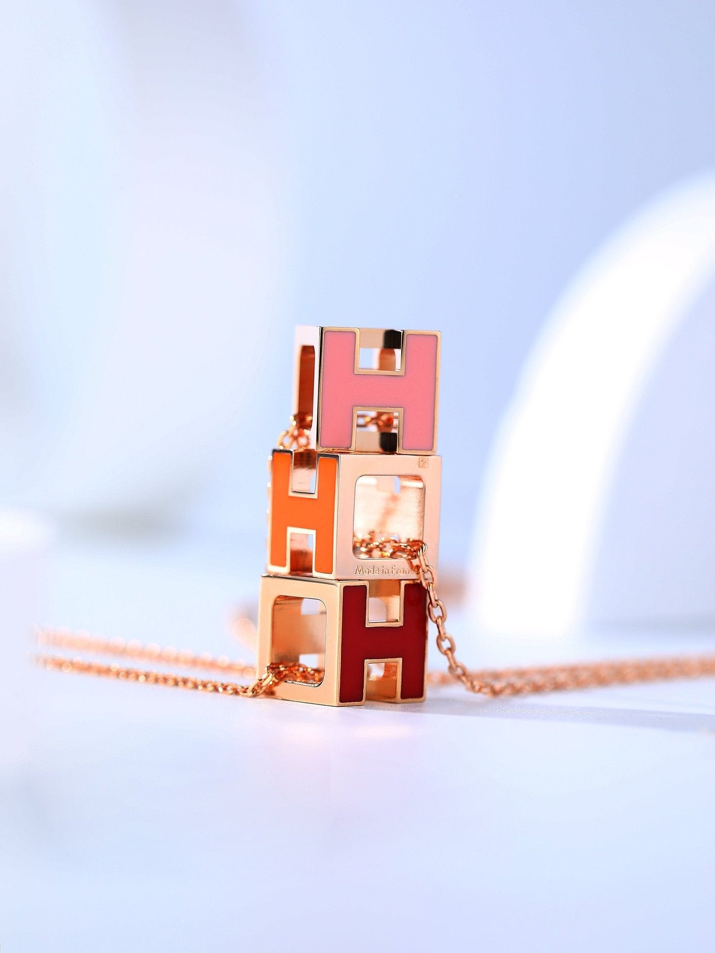 [Luxe Jewelry]H CAGE PINK GOLD NECKLACE