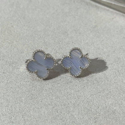 [Luxe Jewelry]CLOVER CHALCEDONY SILVER STUD EARRINGS