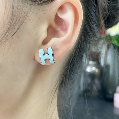 [Luxe Jewelry]POP H SKY BLUE STUD EARRINGS