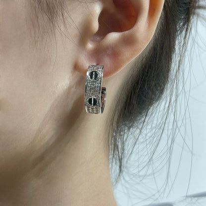 [Luxe Jewelry]LOVE CERAMIC DIAMOND PAVED SILVER EARRINGS