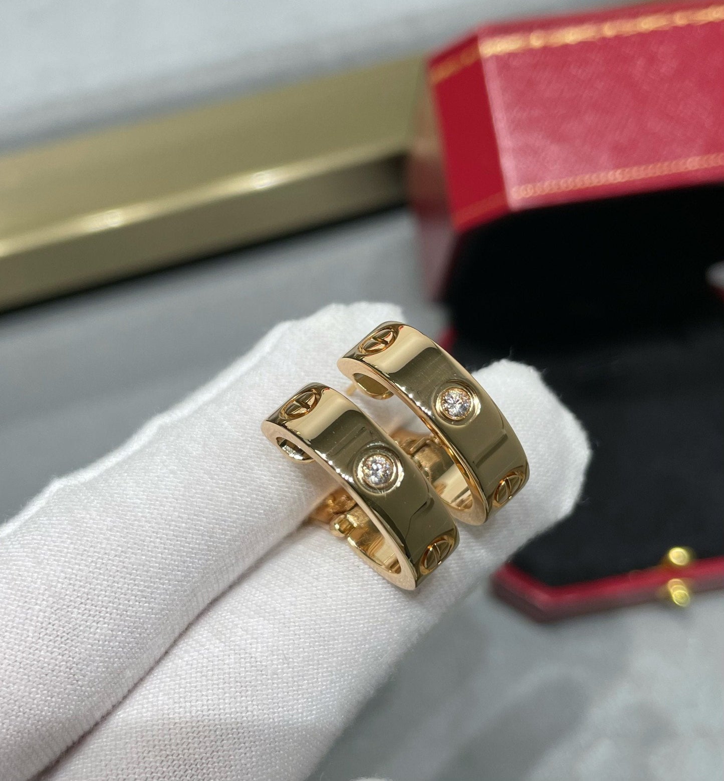 [Luxe Jewelry]LOVE 5.5MM 1 DIAMOND EARRINGS