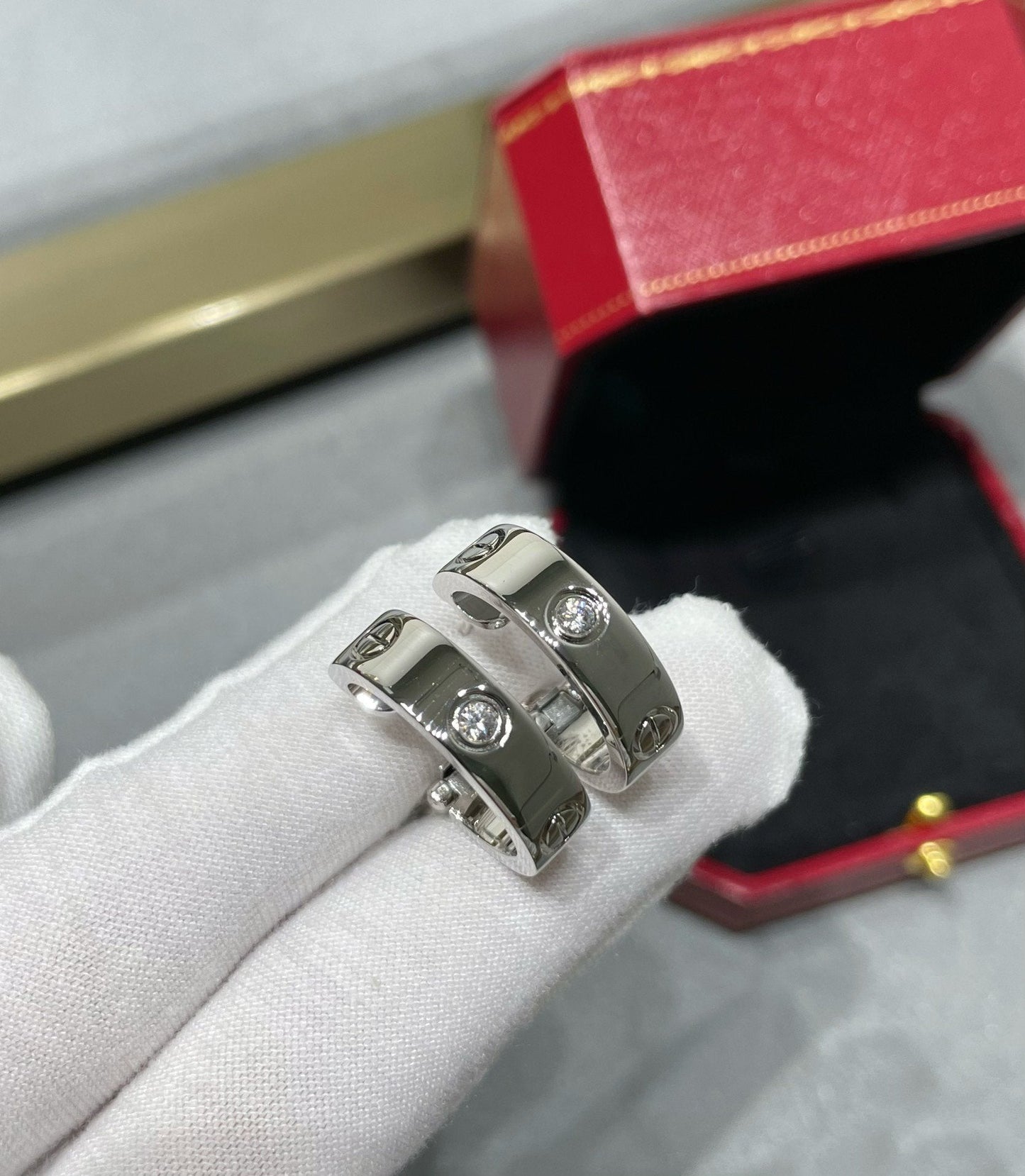 [Luxe Jewelry]LOVE 5.5MM 1 DIAMOND EARRINGS